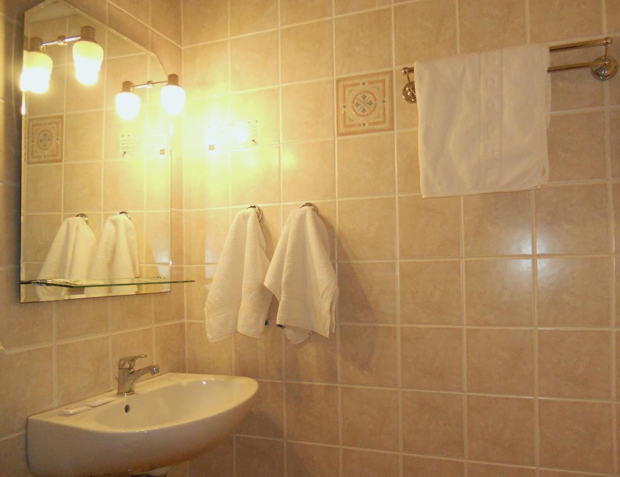 Avra Hotel Тинос Экстерьер фото